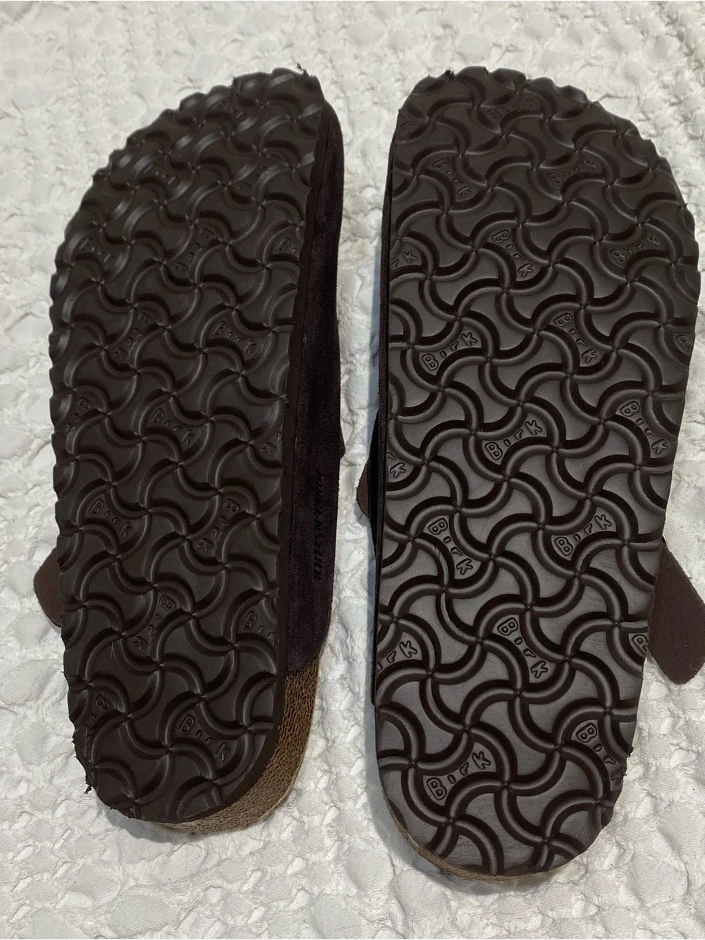 Birkenstock Kids Suede Clog in Dark Brown Sz F8 M 6
